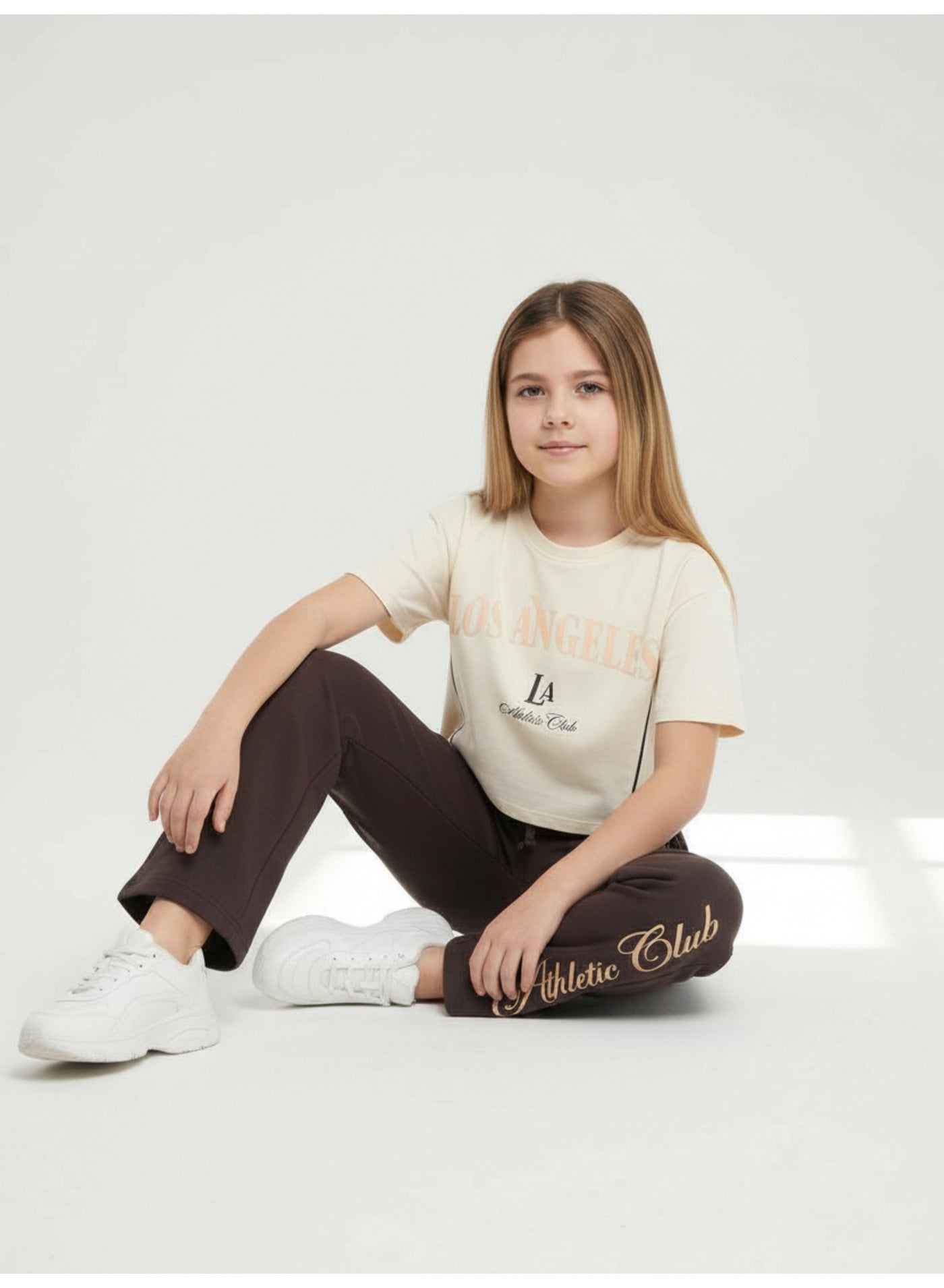victor and jane Girls 2 Pc Set Los Angeles Print T-Shirt & Wide-Leg Pants Set – Beige & Brown